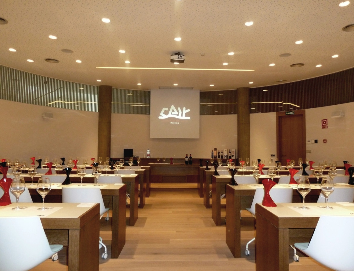 Bodegas DOMINIO DE CAIR